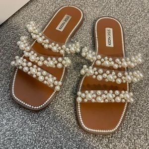 Steve Madden Pearl Sandals